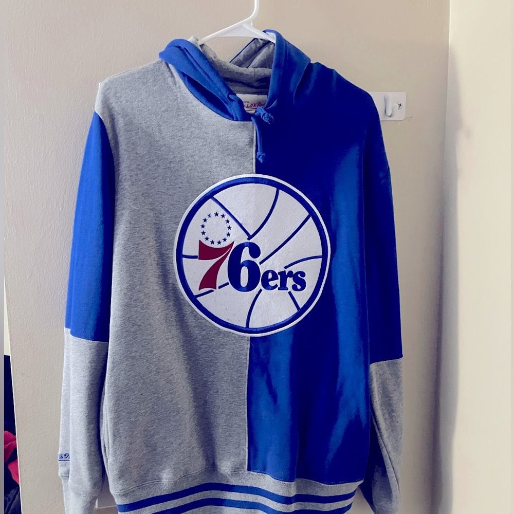 76ers hoddie